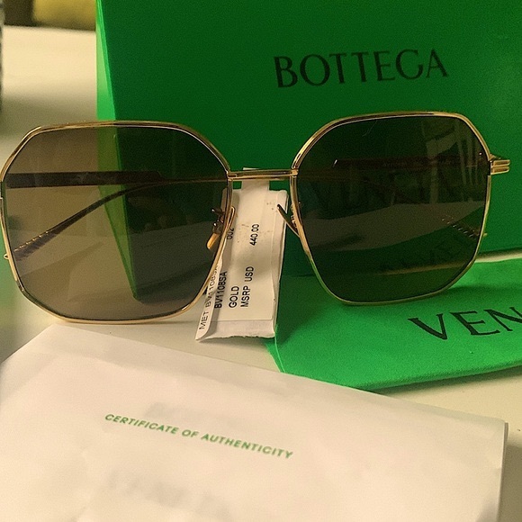 Bottega Veneta Bundle Sunglasses NEW With Tags with, box, brochures etc - Picture 7 of 15